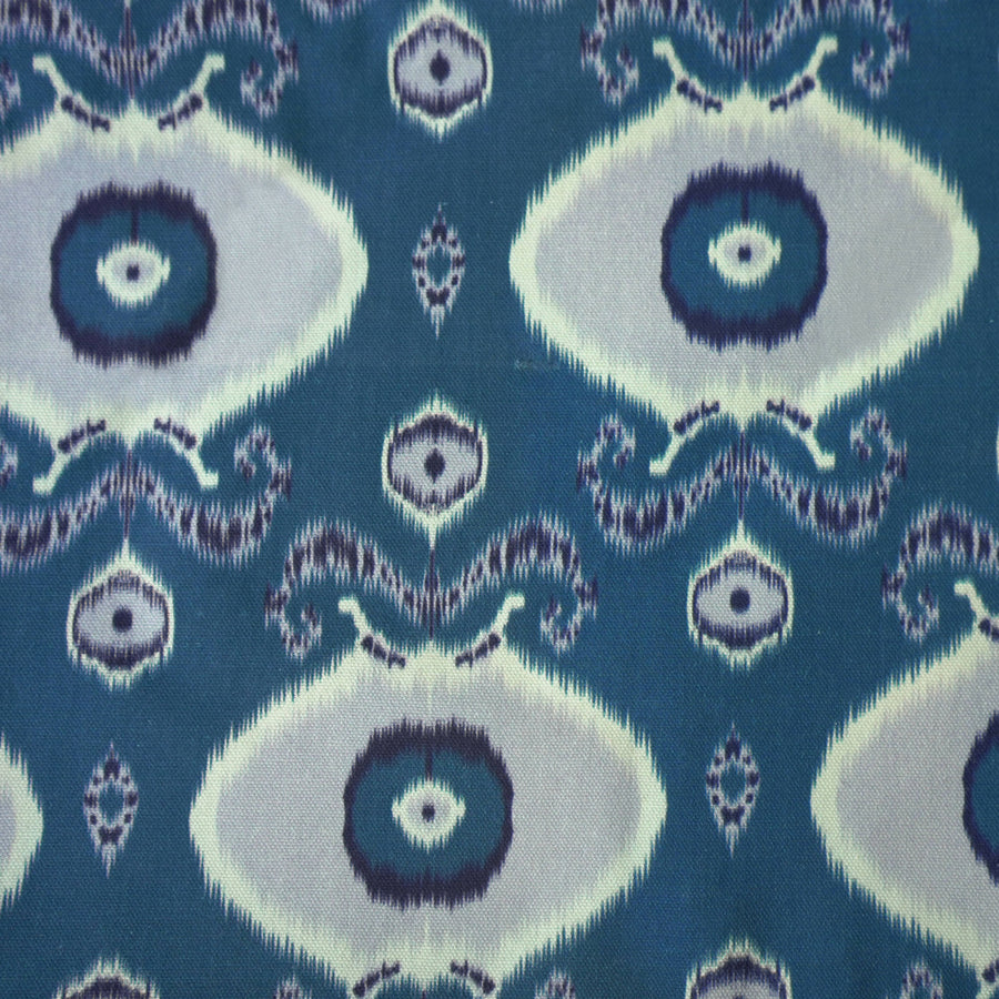 Blue Ikat Tablecloth (Set with 8 Napkins)